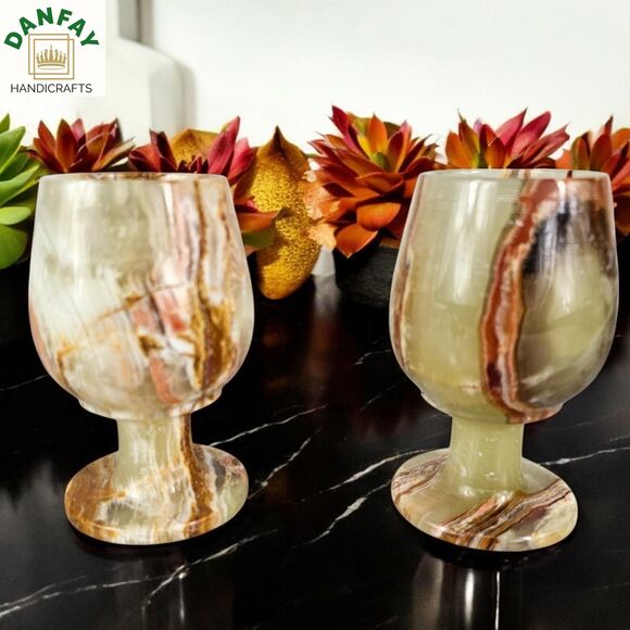 Green onyx wine glass set, champagne glasses, goblets Christmas gift for couple - Picture 1 of 9